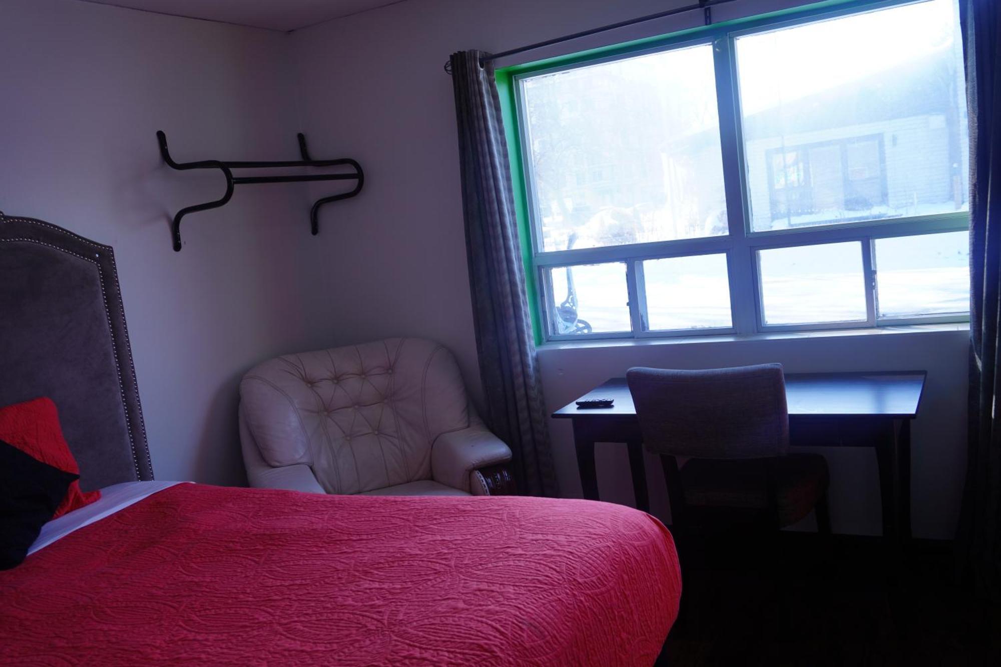 Motel Crestwood Burlington
